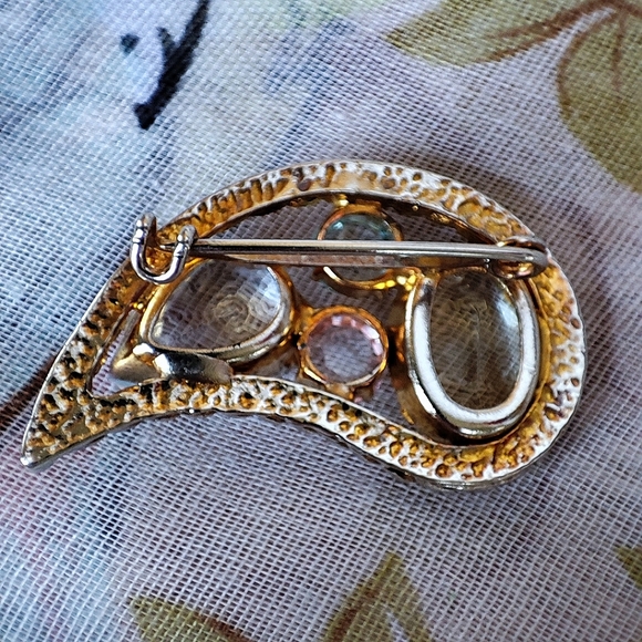 Paisley Faceted Acrylic Pale Pastel Stones Prong Set Vintage Gold Tone Faded - Picture 2 of 10